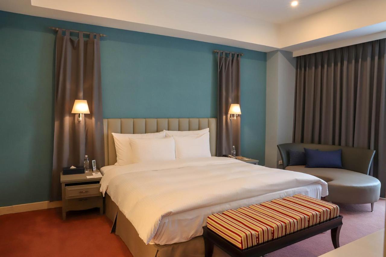 แกรนด์ วิคตอเรีย โฮเต็ล Hotel ไทเป ภายนอก รูปภาพ