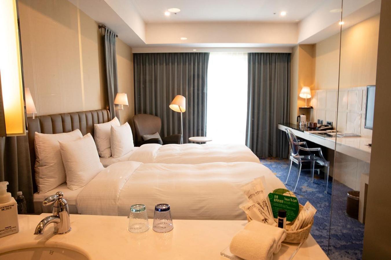 แกรนด์ วิคตอเรีย โฮเต็ล Hotel ไทเป ภายนอก รูปภาพ